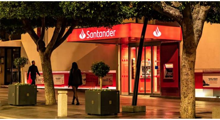 Santander posts record profit in 2023 after rate hikes