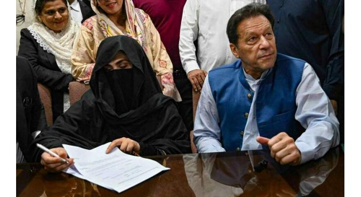 Imran, Bushra’s online appearance not possible due to internet issue, jail officials tell court