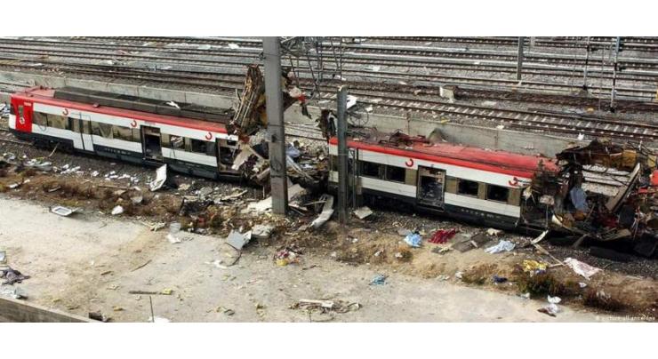 Solemn Spaniards mark 20 years since deadly train bombings