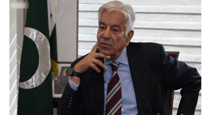 Khawaja Asif chairs meeting on ministry of aviation