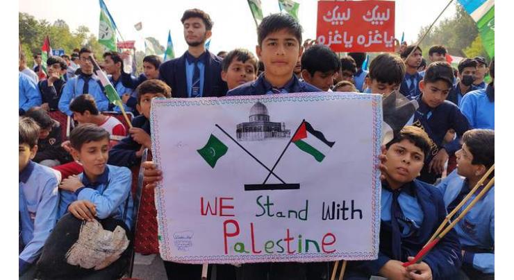 Students gather at GCU to express solidarity with Palestinians, Kashmiris