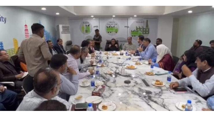 Mayor Karachi chairs meeting of SSWMB