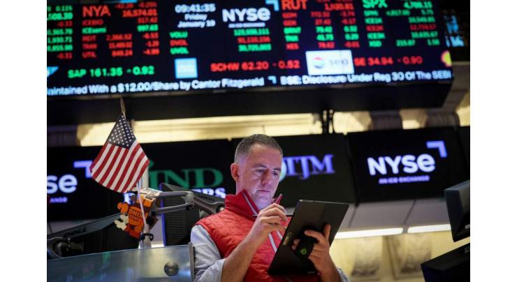 Dow, S&P 500 end at records, adding to Q1 gains