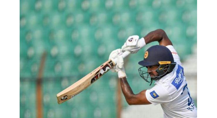 Sri Lanka on top in Bangladesh Test despite 2nd innings batting blues