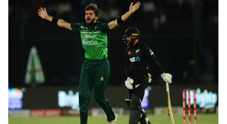 Two maiden call-ups, two come-backs mark 17-member Pak T20I squad against New Zealand