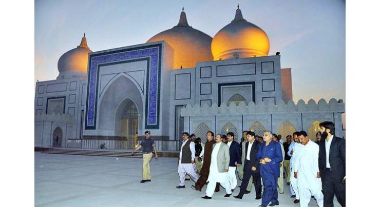 CM directs Larkana administration to install 56 walk-through gates ZA Bhutto's mazar