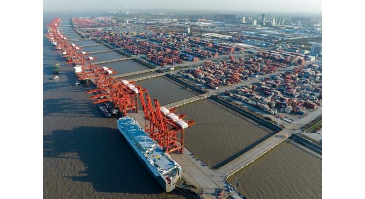 China's Q1 goods, services trade surplus exceeds 60 bln USD
