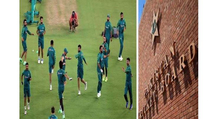 PCB decides to set up training camp for national team ahead of England, Ireland tours


 