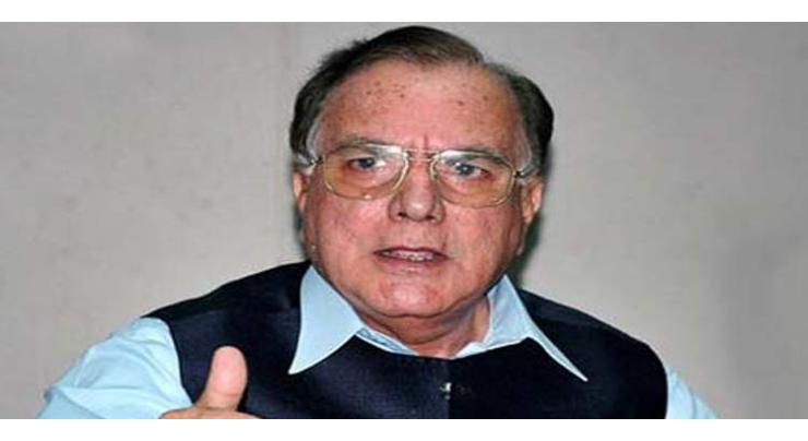 Manzoor Wattoo joins PPP along with family members