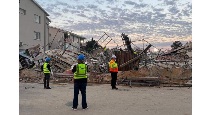 22 people still missing as S.Africa building collapse death toll rises