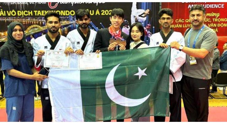Pakistan wins bronze medal in Poomsae event of Asian Taekwondo Championship