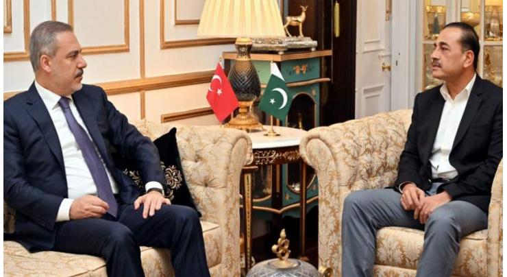 Army Chief, Turkish FM express satisfaction over Pak-Turkiye historic relations