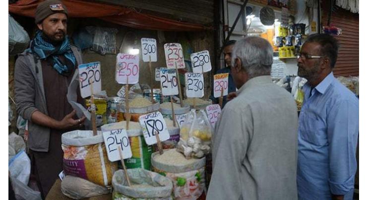Rs 25,000 fine imposed on shopkeepers