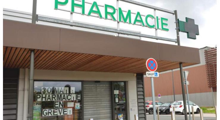 French pharmacists strike over pay and drug shortages