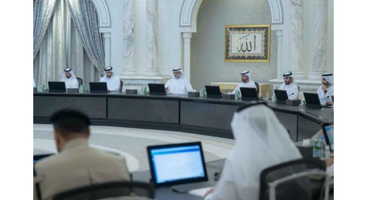 SEC reviews proposals for job seekersâ€™ training programme in Sharjah