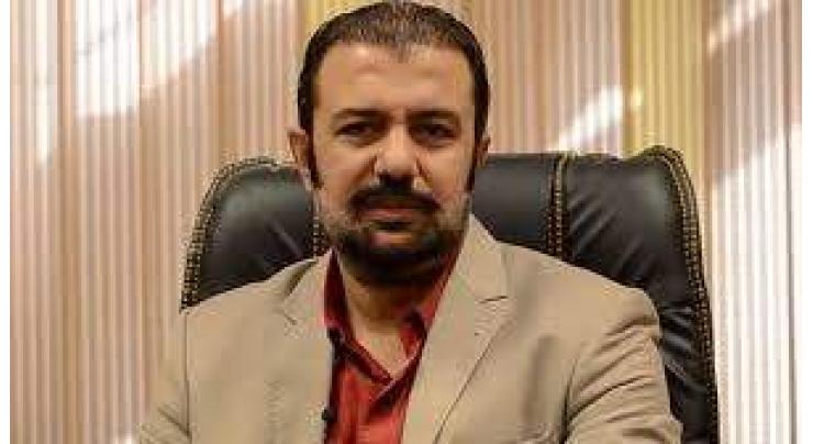 Khurram visits PSX; holds talks with PSX top management