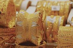 Gold prices drop further across Pakistan