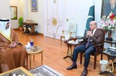 PM Shehbaz expresses gratitude to UAE for its stea ..