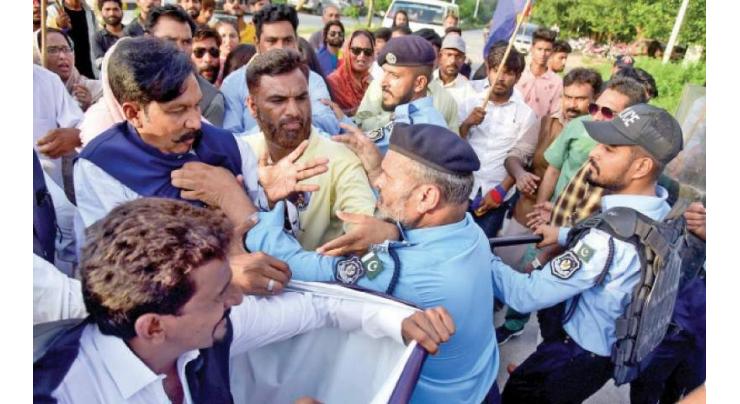 Minority communities hold pro-forces rally in Hassanabdal