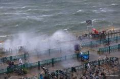 Hong Kong cancels tropical cyclone alarms as typho ..