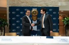 Abu Dhabi Securities Exchange signs MoU with Budap ..