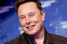 Elon Musk may re-enter US politics, SpaceX documen ..