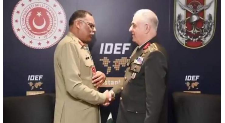 IDEF-2025): CJCSC meets Turkiye, Azerbaijan Defence Ministers, Chief of Turkish General Staff