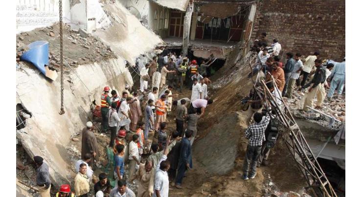 Three injured in roof collapse