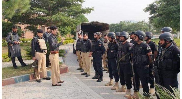DPO Kohat honors police martyrs' children