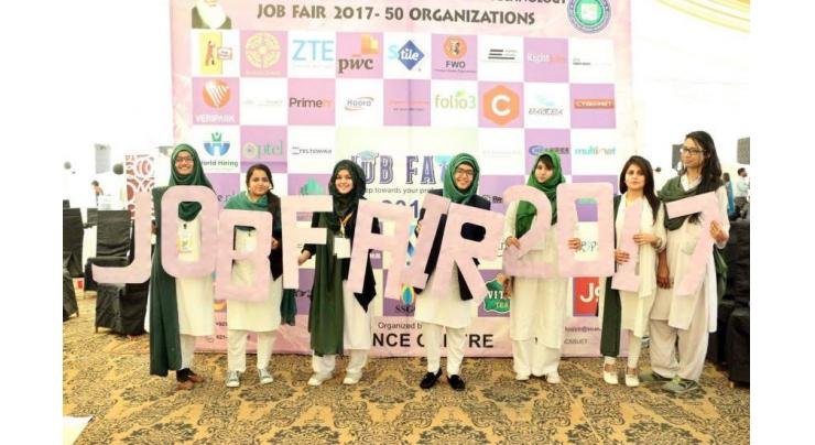 SSUET holds insightful session on trends in Silicon Valley job market