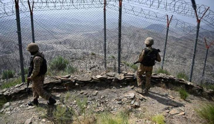 Security forces foil infiltration attempt at Pak-Afghan border, arrest five suspected suicide bombers