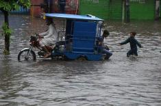 Lahore receives scattered rainfall accompanied by ..