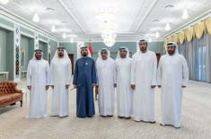 Mohammed bin Rashid meets with retired senior offi ..