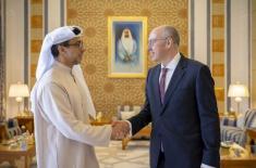 Mansour bin Zayed meets with departing Ukrainian A ..