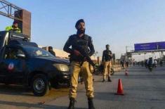 DIG Sukkur distributes appreciation letters to SSP ..