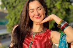 Hania Amir’s new photos spark social media buzz