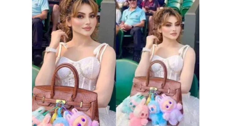 Urvashi Rautela's jewellery bag worth INR7m stolen at London’s Gatwick airport