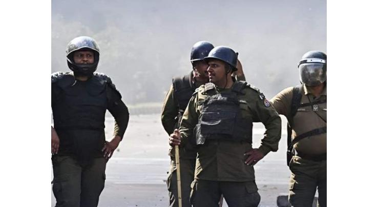 IGP Punjab pays tribute to martyred Elite Force personnel in Rahim Yar Khan