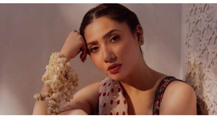 Shaheera Jalil calls Mahira Khan talented actress, kind-hearted human being