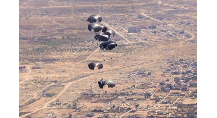 UAE conducts 62nd airdrop as part of ‘Birds of Goodness' operation, delivers 40 food trucks into Gaza