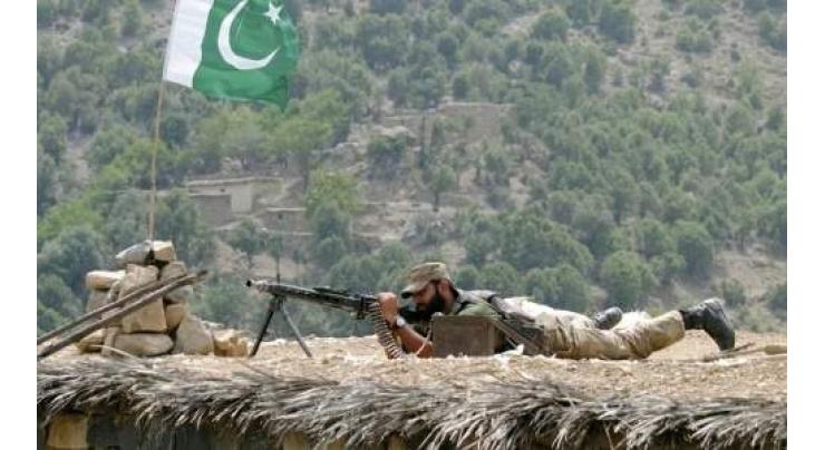 Azadi March pays tribute to armed forces