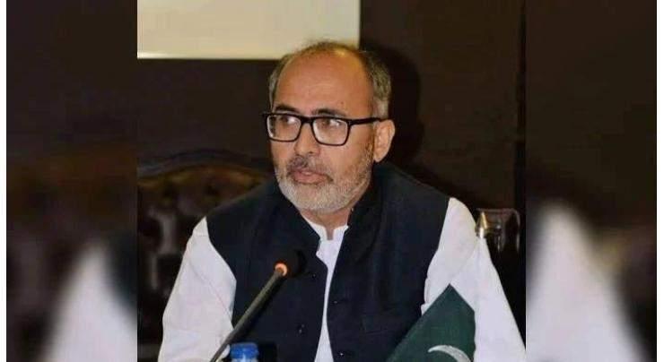 Commissioner Kohat Division conducts surprise visit to bus stands