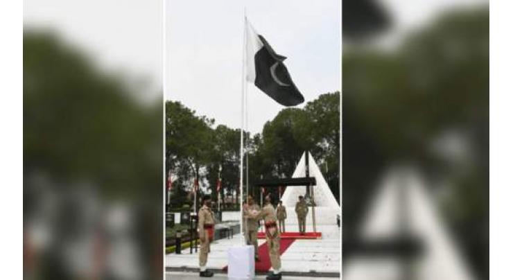 Flag hoisting ceremony marks Independence Day at Police Lines Headquarters