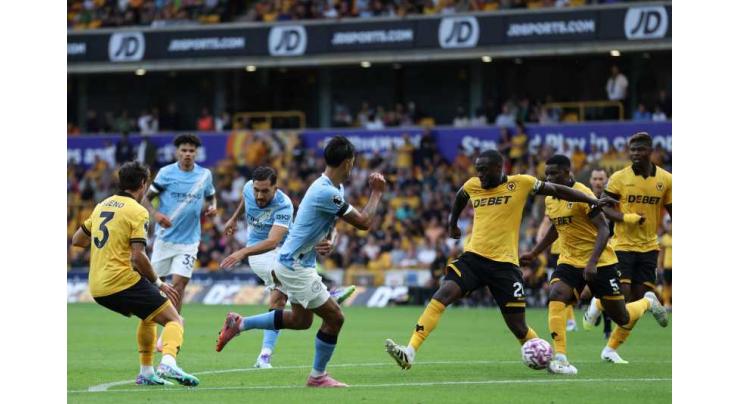 Premier League: City 4-0 Wolves; Tottenham 3-0 Burnley