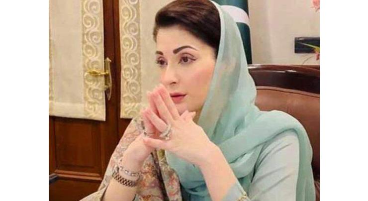 PTI seeks FIR against Punjab CM Maryam for denying Imran Khan family visit
