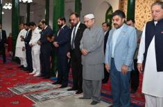 President Zardari visits historic Eidgah Mosque in ..