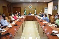 UHS reviews curricula of Level-IV MD, MS programme ..