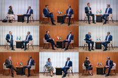 Abdullah bin Zayed meets foreign ministers, senior ..