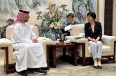 Senior Chinese officials praise Arab vision for di ..