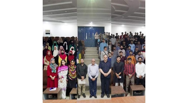 Faculty training workshop held at USKT